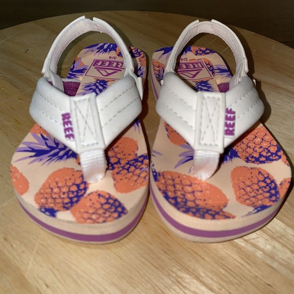 Reef Flip Flops Sandals Little Ahi 3/4 Infant Toddler Baby Pineapple Summer Cute - Picture 1 of 7